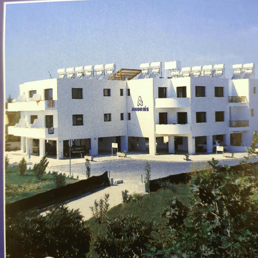 Andries Apartments Paphos Bagian luar foto